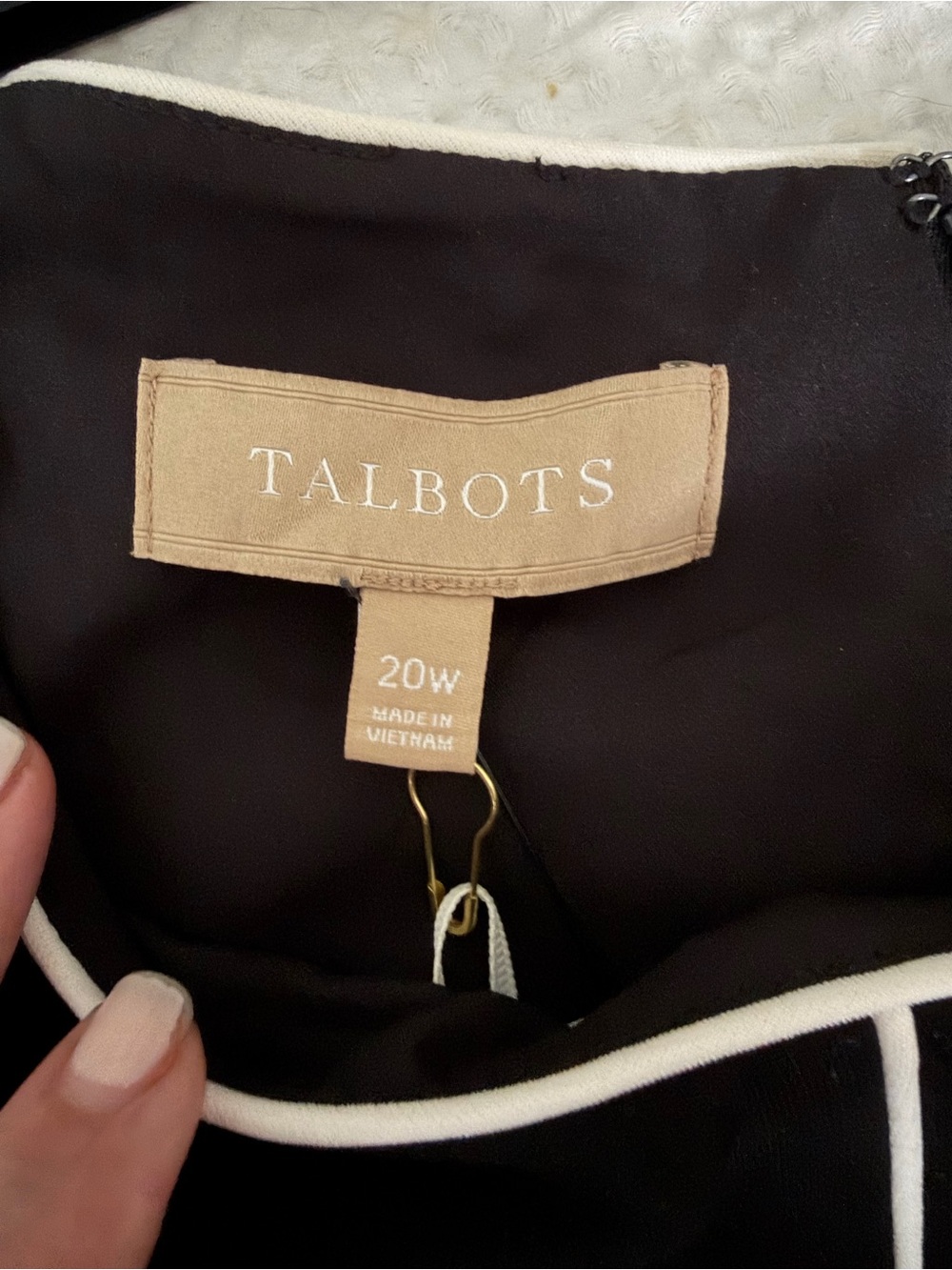 Talbots Plus Size 20W NWT Black Ivory Piped Stretch Knit Sheath Dress - Picture 4 of 7